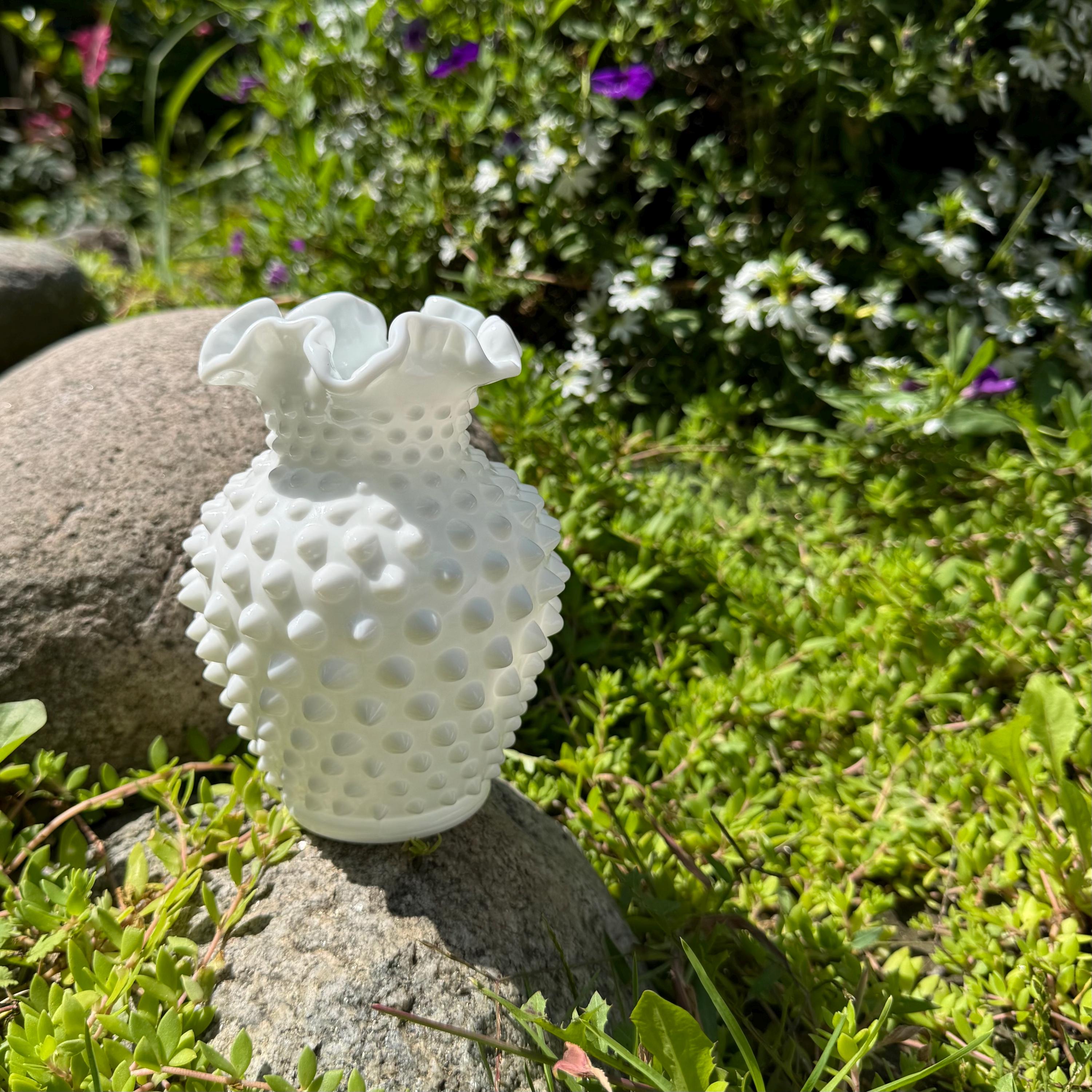 Fenton Milk Glass Vase - Etsy