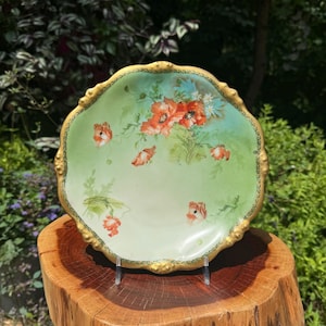 Antique LIMOGES Hand Painted RED POPPIES Porcelain Cabinet Plate Artist Signed Made in France 8.25” Wide