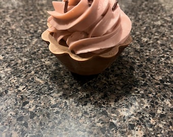 Jordgubbs- och fudge-muffinstvål