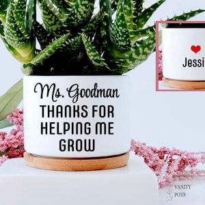 Personalized Teacher Succulent Plant Pot, Thank You for Helping Me Grow Custom Planter, Gift for Nany, Gift for Mom, Teacher Appreciation