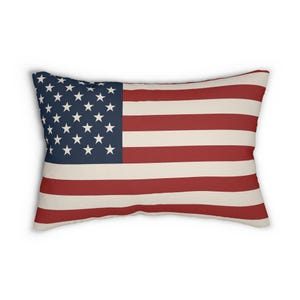 Lendenkissen mit USA-Flagge - Patriotisches amerikanisches Dekor, hergestellt in den USA Bild 1
