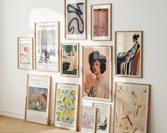 Lot de 12 maquettes de cadre mural de galerie, 5 x 7, maquette de cadre en bois avec reflet, maquette d'art mural, maquette plusieurs cadres, maquette d'art intérieur Psd