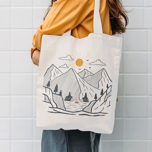 Mountain Tote Bag, Camping Cotton Bag, Nature Lover Gift, Adventure Hiking Tote, Eco-Friendly Travel Bag, Farmer&#39;s Market, Natural Canvas