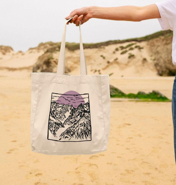 Cute Boho Outdoors Aesthetic, Geometric Mountain Design, Large