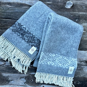 Wool throw latvian heritage stripe