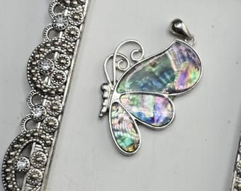 Butterfly Car Charm, Mother Of Pearl Pendant | Silver Bronze Plated | Elegant Key Ring Accessory