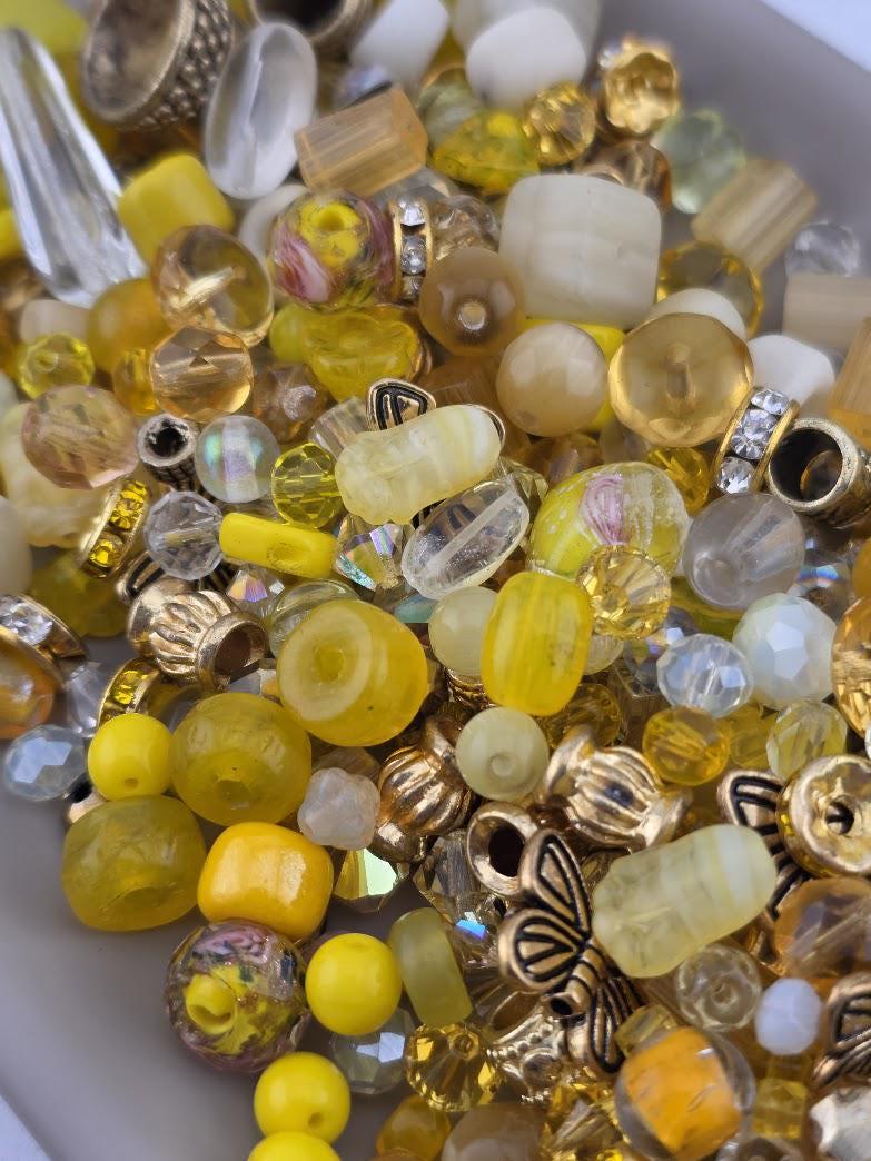 Shell Accent Beads Mix - Yellow and Natural Tones 64121_2053764855-xl.jpg main image 3