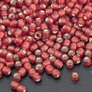 Silver-Lined Frosted Ruby Size 11/0 Toho Round 2.5" tube
