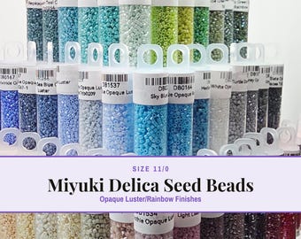 Cuentas Miyuki Delica: Brillo opaco y acabado arcoíris, tubo de 6 g / Puntada peyote