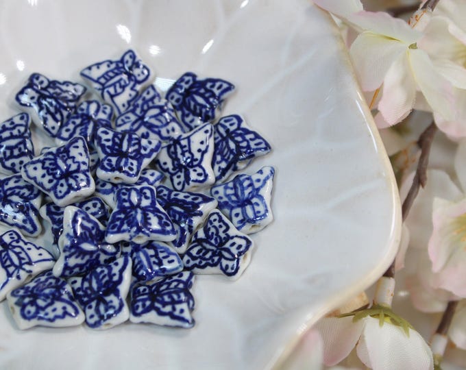 Chinoiserie butterfly Beads, 15 x 12 x 7mm, 4 beads per package