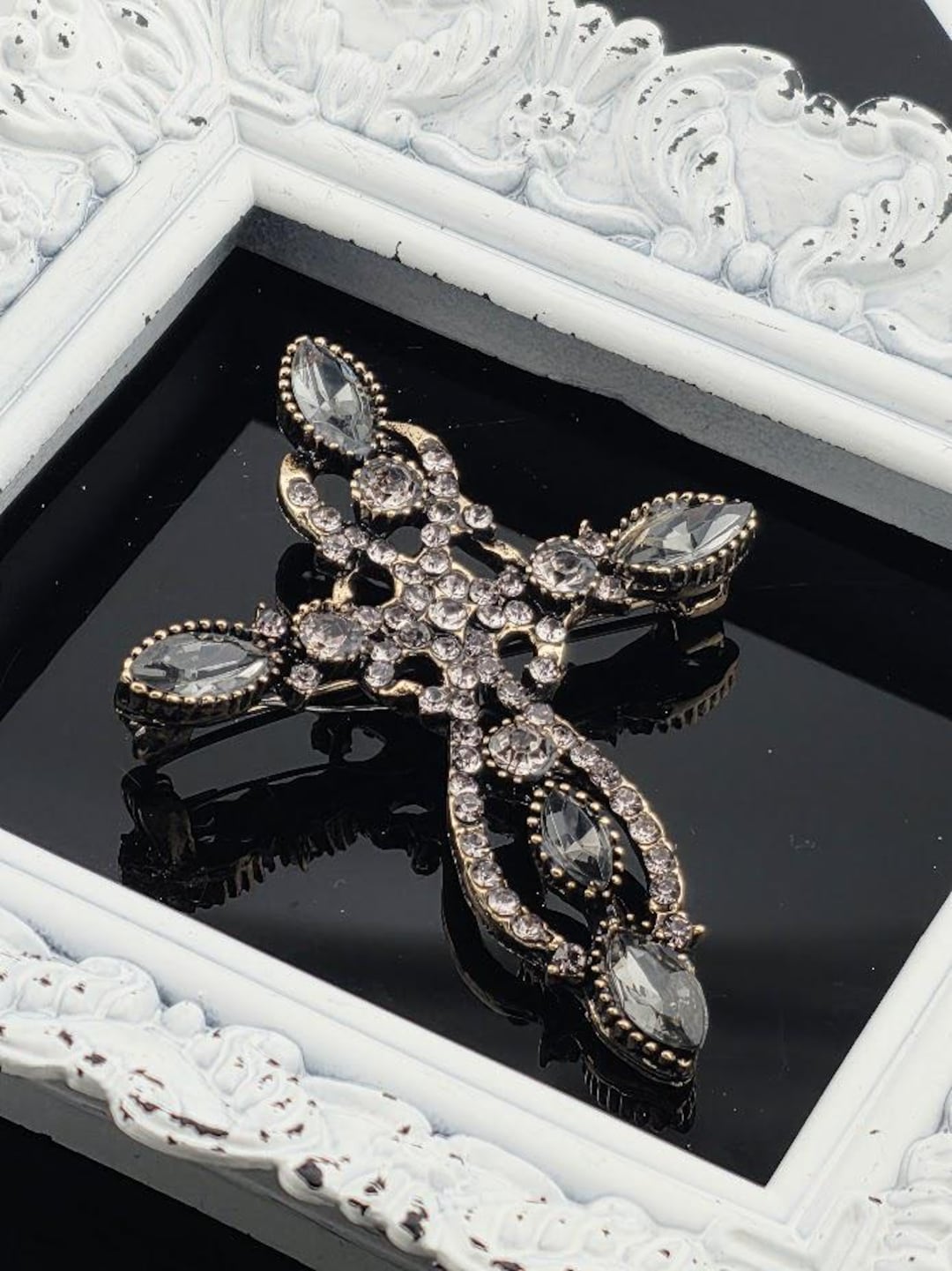 Basque Brooch Baroque Flower Brooch - Delicate Openwork for Weddings - Etsy