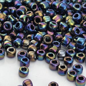 TOHO Round 8/0 Metallic Rainbow Iris 2.5 Tube