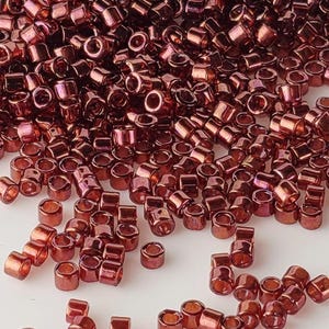 DB0116:Garnet T/L | Size 11/0 | 7g