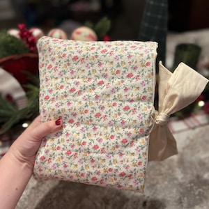 Bible Bow Sleeve Cover | Protective Bible Cover with Bow | Stylish Bible Accessory | Gift for Women | Personalized Bible Case