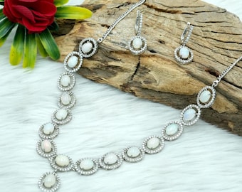 Feueropal Sterling Silber Halskette und Ohrringe Set: Oval Cut Edelstein