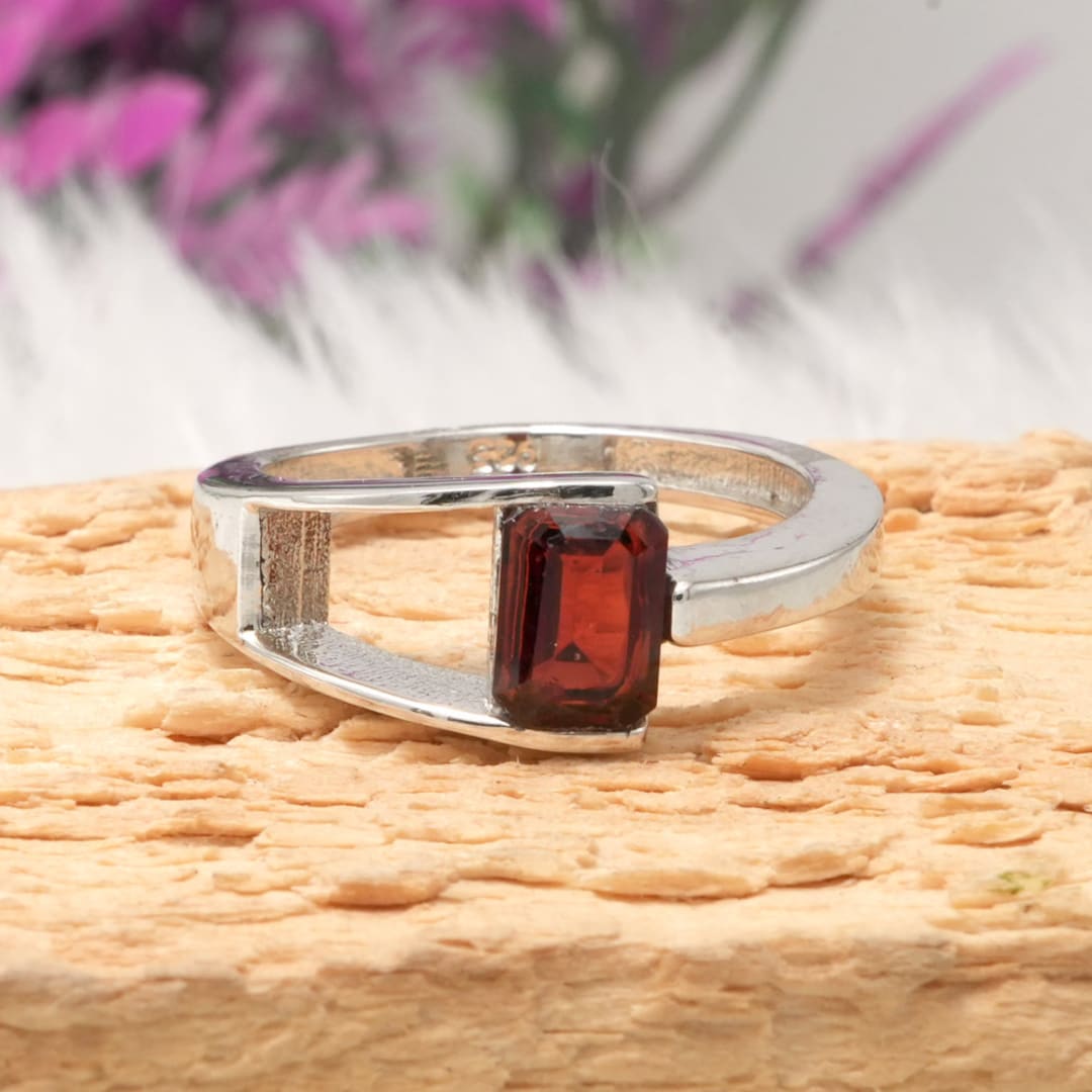 Solid 925 Sterling Silver Natural Garnet Womens Cluster Ring