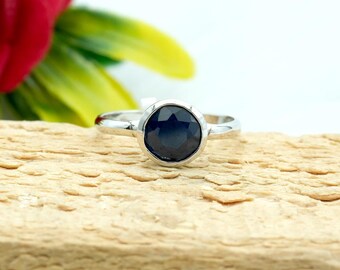 Natural Blue Sapphire Sterling Silver Ring: Round Cut, Bezel Setting
