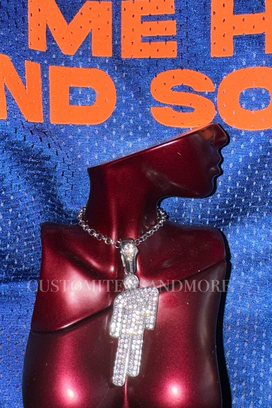 Billie Eilish inspiré colliers Blohsh en alliage de Zinc Pop Star chaîne pendentif bijoux