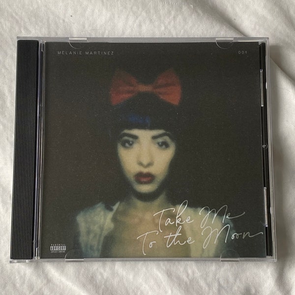 Melanie Martinez aangepaste “Take Me to the Moon” EP 2013