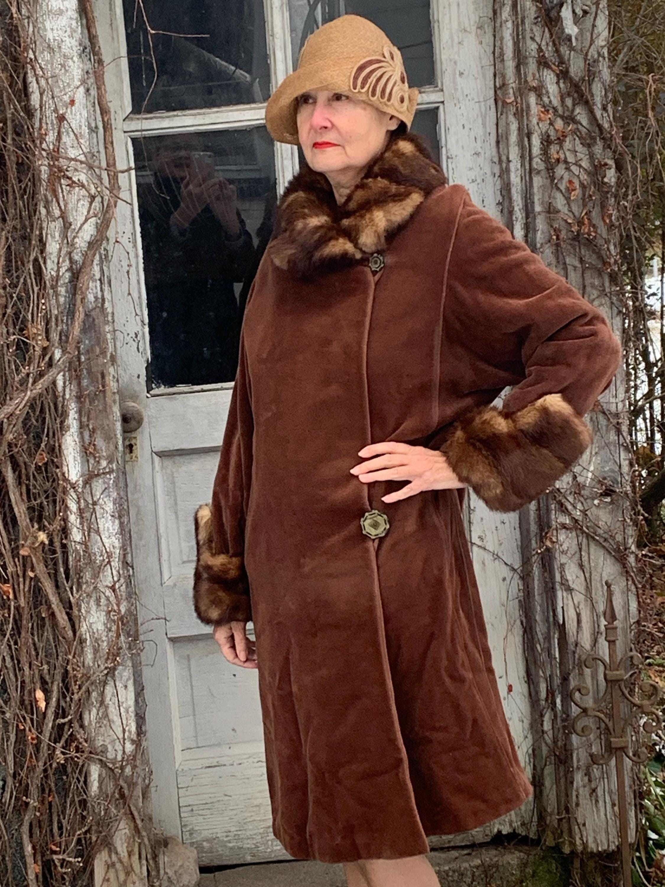 1920’s Flapper Cocoon Style Chocolate Brown Coat W/genuine Mink Collar ...