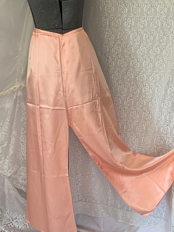 Gorgeous 1930's Satin Rayon/Pajamas, Loungewear, … - image 6