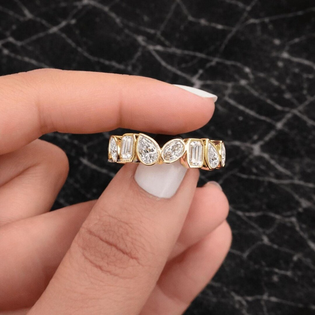 Bezel Set Asscher Cut Moissanite Eternity Band, 14K Gold Wedding Ring ...
