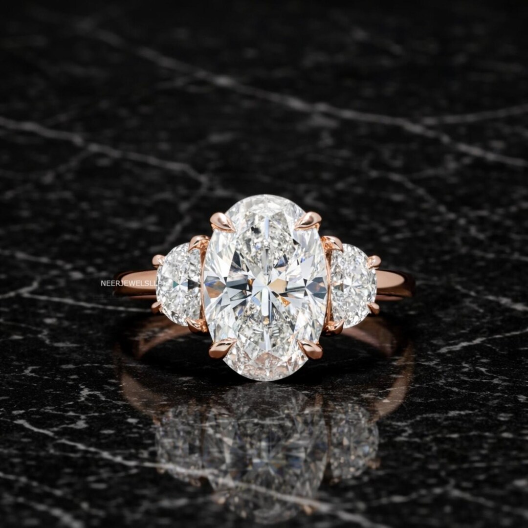 Oval Moissanite Engagement Ring, 14K Gold Three Stone Bridal Ring - Etsy
