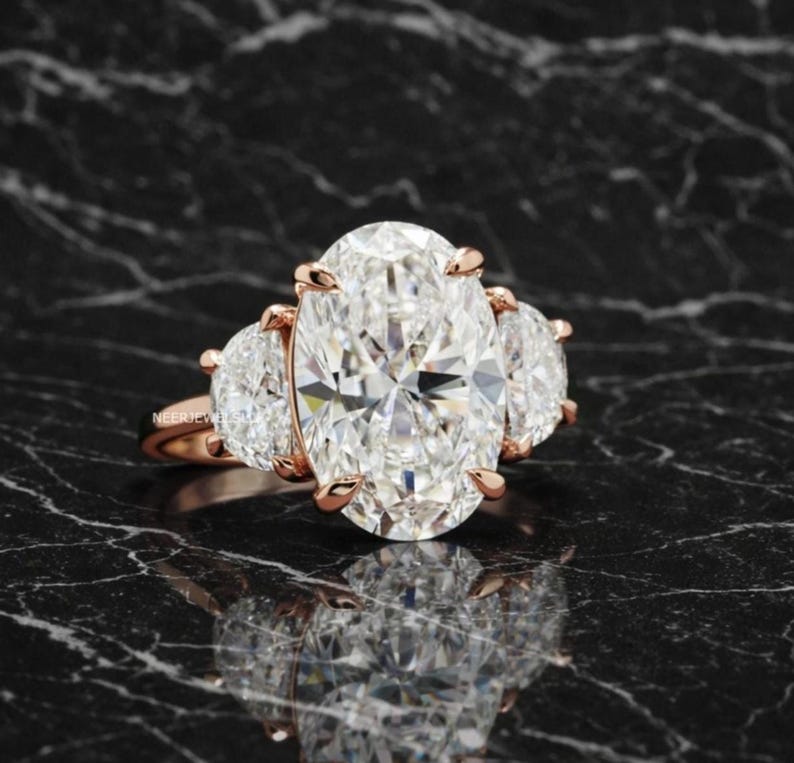 Oval Moissanite Engagement Ring, 14K Gold Three Stone Bridal Ring - Etsy