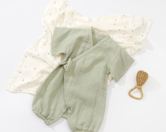 Double Breasted Short Sleeve Romper – %100 Organic Cotton / 3-6M | 6-9M | 9-12M | 12-18M | 18-24M Organic cotton baby romper Gender neutral