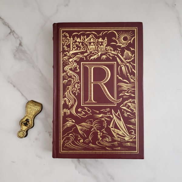 Gothic Book - Rebecca by Daphne du Maurier (1988 Edition) - Decorative Book