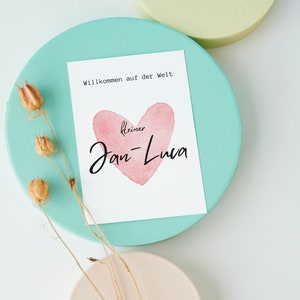 Geburtskarte Herz Personalisiert / Geschenkkarte zur Geburt für Junge und Mädchen in rosa, grau und hellblau / Karte zur Taufe