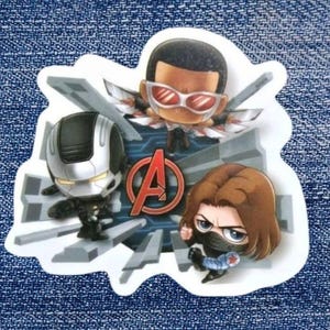 アベンジャーズ映画の防水ビニールステッカー、クリアランスセール!!! カナダ国内送料無料!!!
