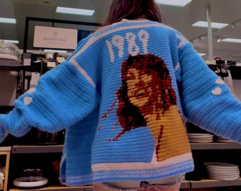 1989 Cardigan Tapestry Pattern