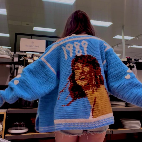 1989 Cardigan Tapestry Pattern