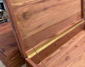 Underbed Cedar Chest with wheels