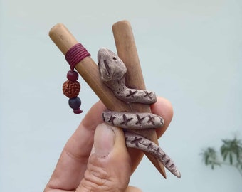 Serpiente Kuripe / Pipa chamánica hecha a mano con accesorio para la nariz