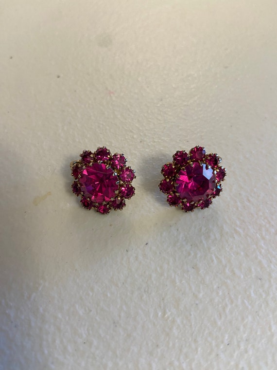 Vintage Very Sparkly Pink Chaton Rinestone Earrin… - image 4