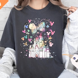 Disney Aquarell Schloss Comfort Colors® Shirt, Disney Minnie Shirt, Disney Familienurlaub T-Shirt, Disney Schloss Shirt, Disney Trip Shirt