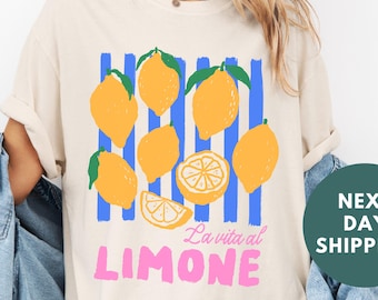 Camisa Limoncello Comfort Colors®, Camisa Capri Italia, Camiseta Costa Amalfitana, Camisa Limón, Camisa Positano, Camisa Per Favore, Camiseta Limones Italianos
