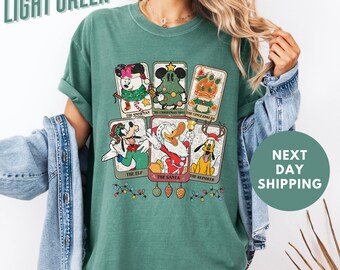 Retro Micky und Freund Weihnachten Komfort Colors® Shirt, Micky und Freunde Disneyland Weihnachtsreise Shirt, Disneyworld Weihnachtsferien T-Shirts