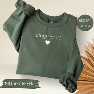 Sudadera de cumpleaños de capítulo, sudadera con capucha personalizada por año, regalo de cumpleaños número 21, suéter personalizado para hito, regalo de sudadera de cumpleaños con número