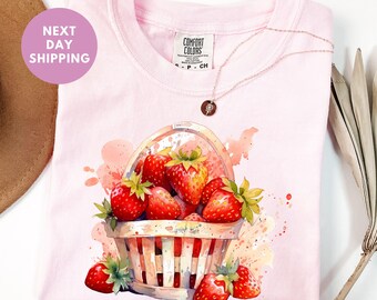 Cute Strawberry Comfort Colors® Shirt, Summer Strawberry Shirt, Cottagecore Berries Tshirt, Strawberry Aesthetic, Botanical Garden Tshirt