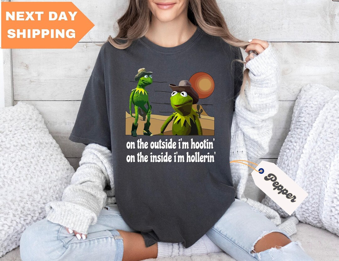 On the Outside I'm Hootin' on the Inside I'm Hollerin' Shirt