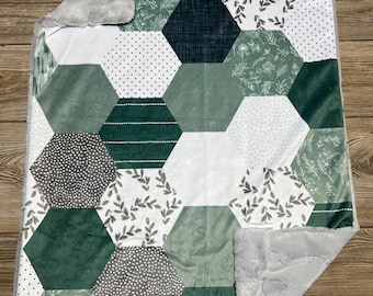 RTS Sage Green Hexagon Minky Baby Blanket, Minky Baby Blanket, Faux Fur Baby Blanket, Sage Blanket, Olive Blanket, Linen Blanket, Pine