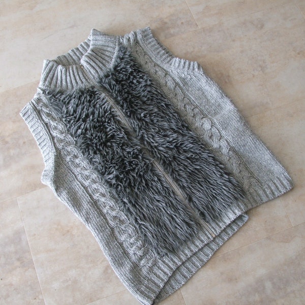 Strickjacke oder Weste mit Kunstfell - Grau