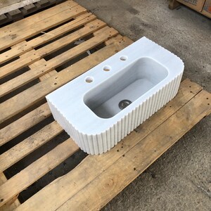 Bathroom Sink, 100% Genuine Stone Marble Sink , High-Quality Washbasin - Customizable Bathroom Vanity Sink for Real Interior Designers