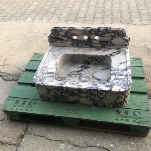 Calacatta Viola Marble Sink, Grooved Front, Hand Carved Sink, Marble Sink, Round Corner, Wall Sink, Special Order Sink, Sink Vanity