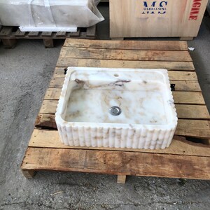 River Stone Vessel Sinks, Bathroom Art, Stone Sinks, Stone Sinks, Bathroom Sinks, Natural Sinks, Calacatta Sinks, Vanity Wash Basins Calacatta Marble Stone Sink Bathroom Vanity Modern Sink