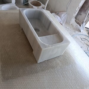 luxury-small-bathroom-stone-basin.jpg