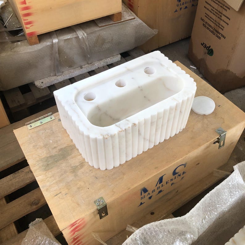 Handmade Fluted Calacatta Gold Marble Sink - Glossy White, Wall-Mounted or Countertop Bathroom Vanity, 35x22x15cm (13.8x8.7x5.9in)